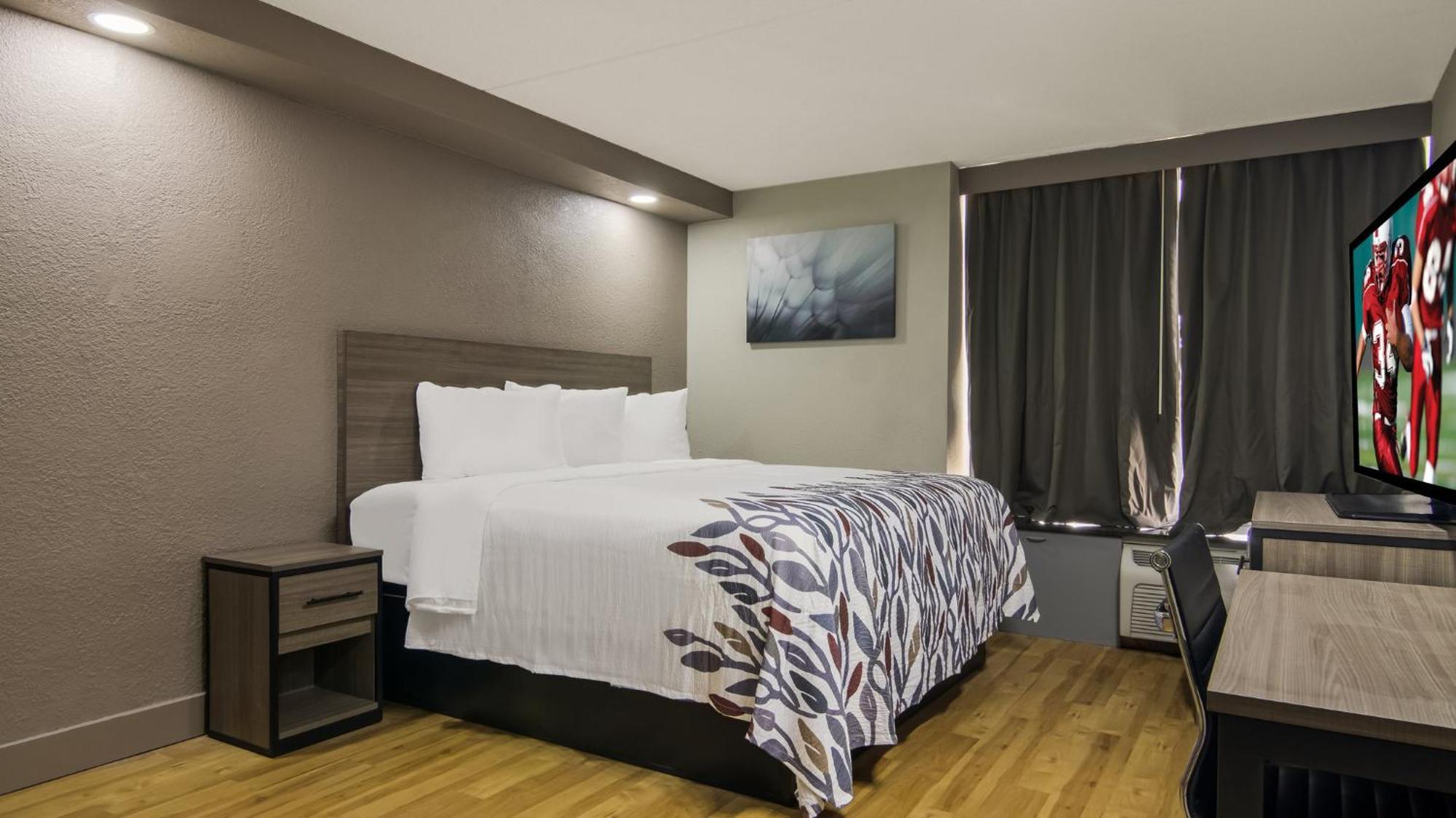 Red Roof Inn And Conference Center Chicago - N Aurora Naperville North Aurora ภายนอก รูปภาพ